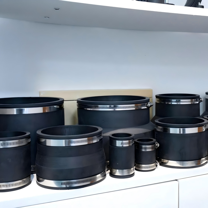 Как снять гибкое соединение для труб