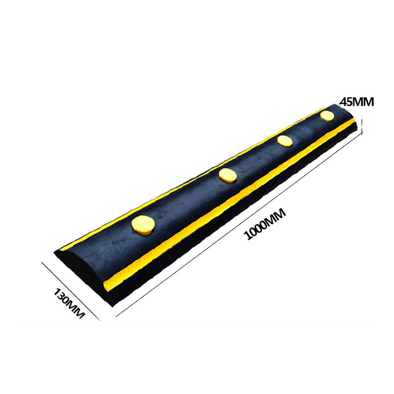 Резиновый защитник стены