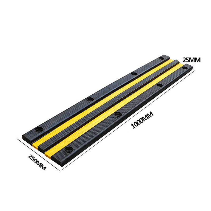 Резиновый защитник стены