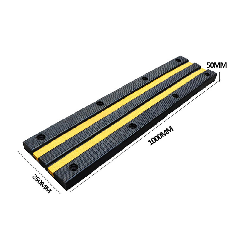 Резиновый защитник стены