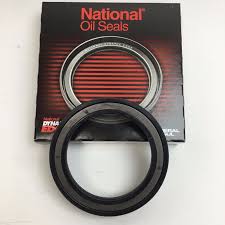 Сальник ступицы