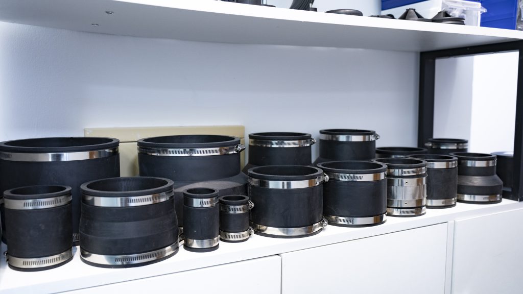 Гибкое соединение для труб