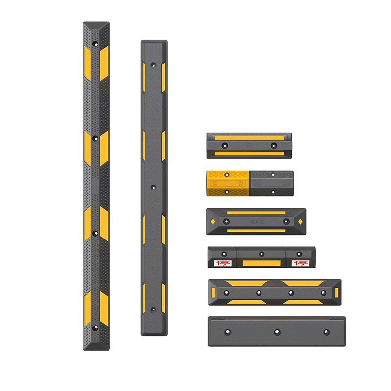 Резиновый защитник стены